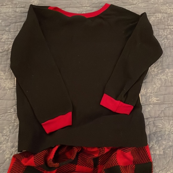 Pj’s - Picture 4 of 4